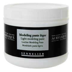 Modeling Paste Leger Sennelier
